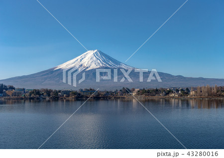 富士山　(河口湖　3月　晴れ) 43280016