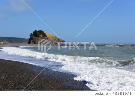 ベアーズロック　志原海岸（和歌山県西牟婁郡白浜町） 43281971