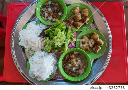 Bun Cha is one of the famous Vietnamese dish. 43282738