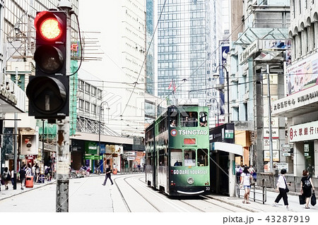 Hong Kong tram Hong Kong tram 43287919