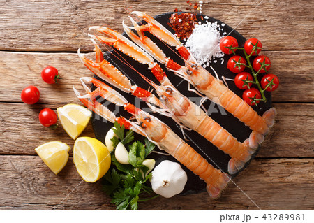 Luxury fresh raw langoustine, scampi Luxury fresh raw langoustine, scampi 43289981