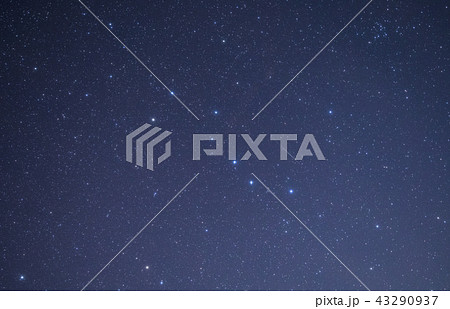《ふたご座流星群》 ふたご座流星群と北斗七星 《ふたご座流星群》 ふたご座流星群と北斗七星 43290937