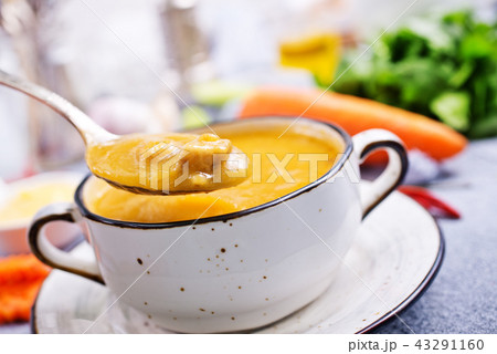 carrot soup 43291160