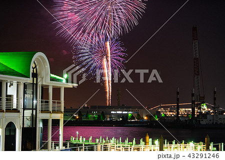 神奈川県 横浜市 みなとみらい 花火 神奈川県 横浜市 みなとみらい 花火 43291246
