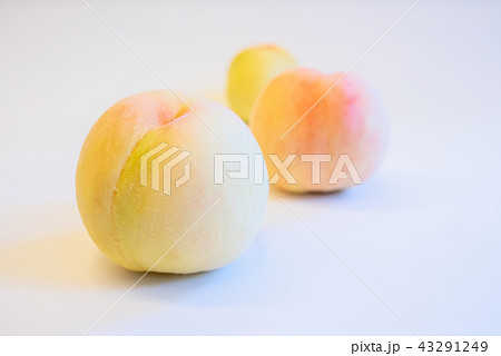 岡山県産の清水白桃 43291249