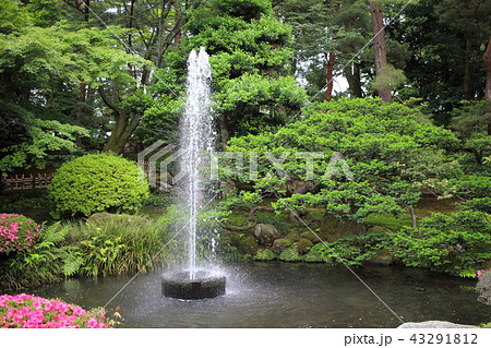 石川県 兼六園 噴水の写真素材