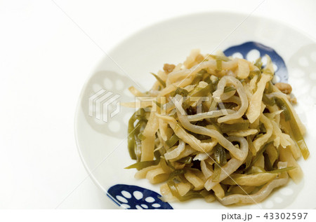 沖縄料理 千切りイリチー（切り干し大根の含め煮） 43302597