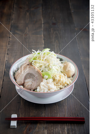 Jiro style ramen Jiro style ramen 43305132