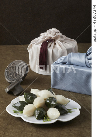 餅 トクサル 風呂敷 43307244