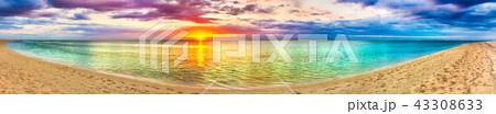 Seaview at sunset. Amazing landscape. Panorama 43308633