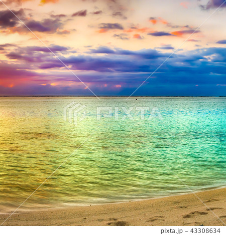 Seaview at sunset. Amazing landscape.  43308634
