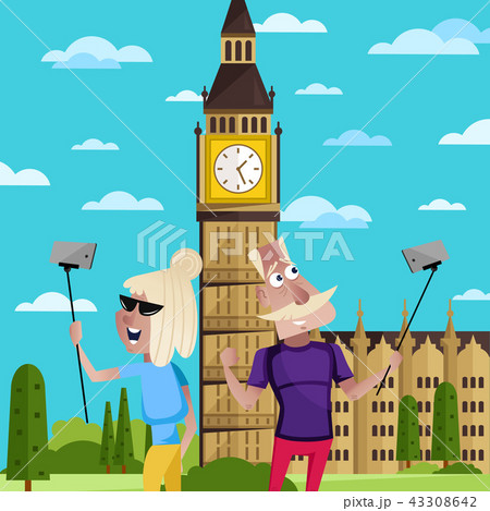 Smiling old couple doing selfie in London. 43308642