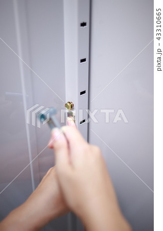 日曜大工 (ボディパーツ 顔なし 日曜大工 DIY ドライバー 組み立て 物置 倉庫 一軒家 工事) 43310665