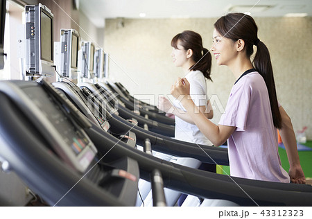 ランニングマシーン 女性 ランニングマシーン 女性 43312323