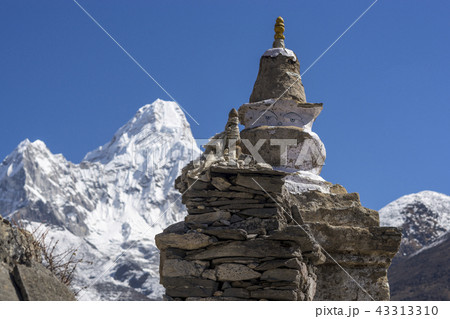 Buddhist stupa and Ama Dablam summit in Khumbu 43313310
