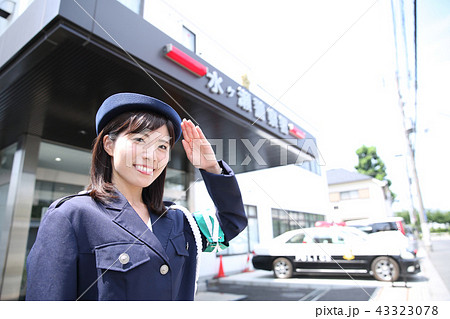 婦人警官 43323078