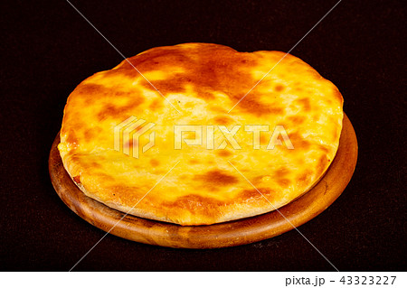 Georgian cuisine - Hachapuri 43323227