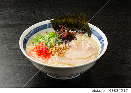 とんこつラーメン とんこつラーメン 43324517
