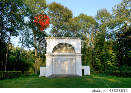 The view on balloons are over Olexandria Park 43328856