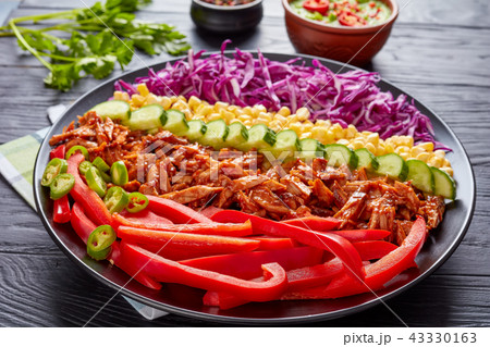 Bbq pulled pork salad, top view 43330163
