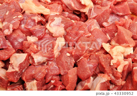 Raw meat 43330952