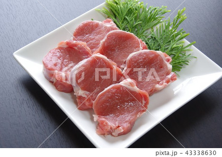 豚ヒレ肉　豚肉　ヒレ肉 43338630