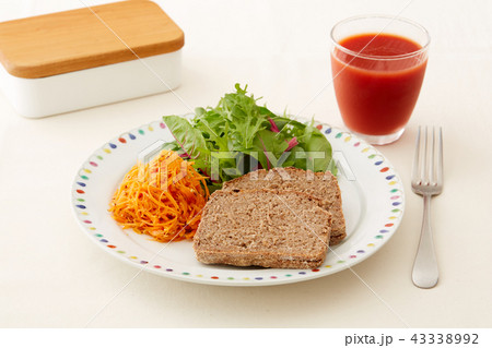 健康的な朝食 43338992