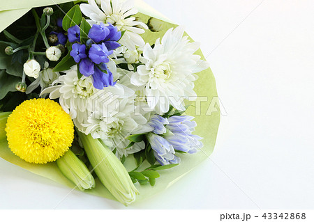 お供えの花束 43342868