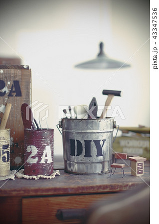 DIYイメージ　ステンシルプレート 43347536