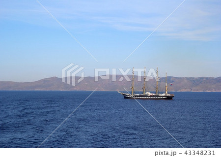 ギリシャのエーゲ海の風景 43348231