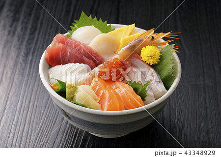 海鮮丼 43348929