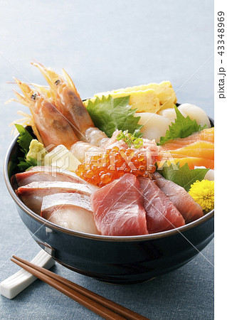 海鮮丼 43348969
