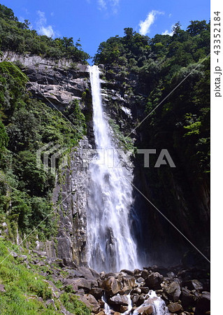 熊野那智大社　那智大滝 （和歌山県 東牟婁郡 那智勝浦町 ） 43352184