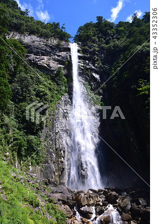 熊野那智大社　那智大滝 （和歌山県 東牟婁郡 那智勝浦町 ） 43352306