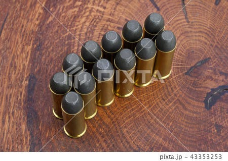 The .45 Revolver cartridges Wild West period The .45 Revolver cartridges Wild West period 43353253