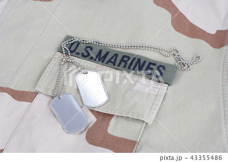 US MARINES branch tape with dog tags 43355486