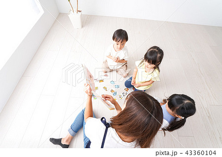 読み聞かせ 43360104