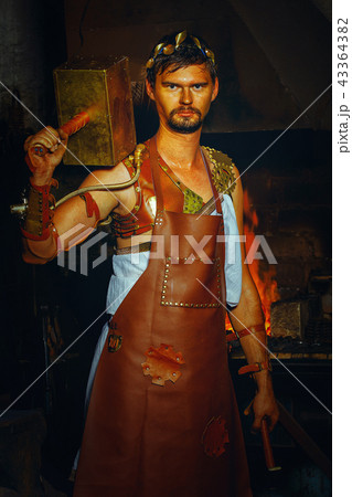 Hephaestus smith 43364382