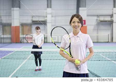 テニス 女性の写真素材