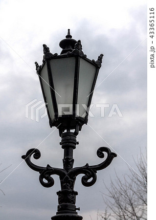 Vintage street lamp. Closely. Vintage street lamp. Closely. 43365116
