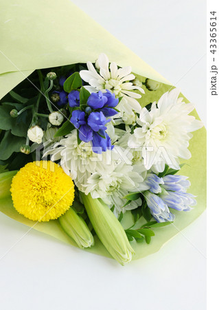 お供えの花束 43365614