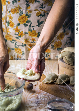 bakery products pierogies 43367294