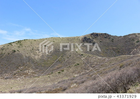 九重連山/久住登山路から望む星生山 九重連山/久住登山路から望む星生山 43371929