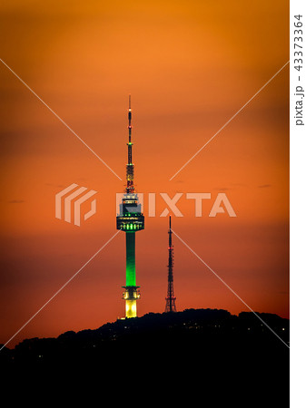 夕暮れのソウルタワー(Nタワー) 夕暮れのソウルタワー(Nタワー) 43373364