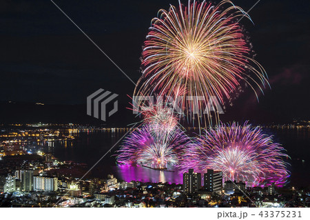 【長野県諏訪市】諏訪湖の花火大会 43375231