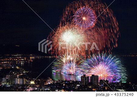【長野県諏訪市】諏訪湖の花火大会 43375240