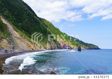 [東京都] 伊豆大島の筆島 43376375