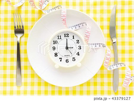 時計　食事時間　テーブルウェア　健康管理　食事管理 43379127