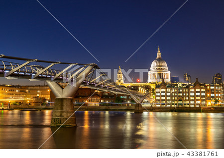 St paul cathedral with millennium bridge 43381761