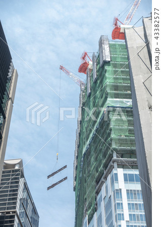 再開発工事中の渋谷駅街区超高層ビル最大級の商業施設空高くそびえ建つ新ランドマーク 43382577